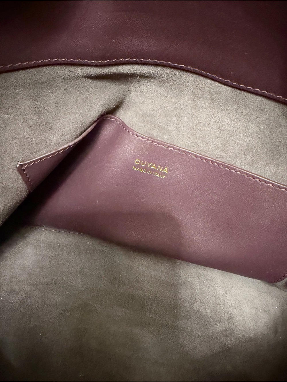Cuyana Forma Shoulder Bag in Plum Compact Functional Purse - Picture 10 of 12